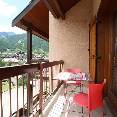 3 Pieces, 7 Couchages, Proche Pistes Avec Parking - La Salle-les-alpes - Fr-1-330f-22 *